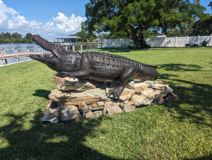 15 foot bronze alligator - monumental bronze alligator made by the American Bronze Foundry