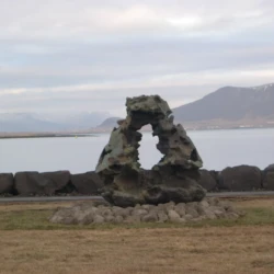 Bronze monument and sculpture in iceland