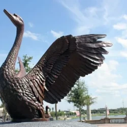 bronze-sculpture-swan large monumental bronze sculpture